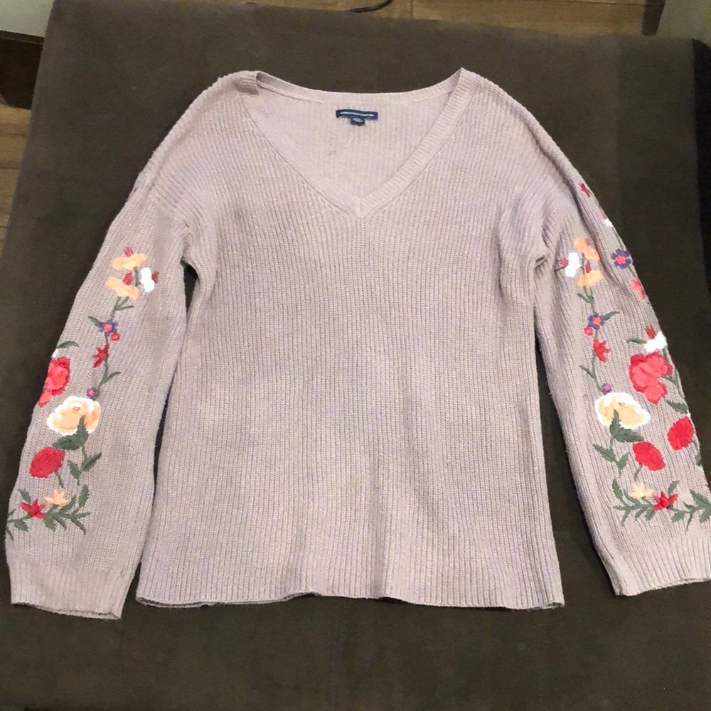 American Eagle Ladies Sweater Size: Med Col: Mauve